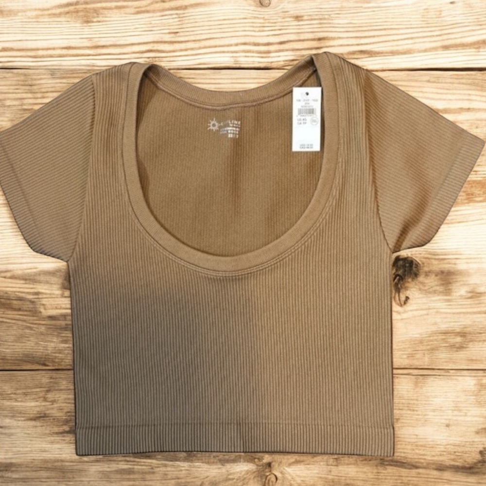 NWT OFFLINE by Aerie Ribbed Scoop Neck Cropped Tee Tan Size XS $39.95 Real Good